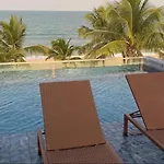 303 Altamare Luxuoso Apartamento Pe Na Areia No Bessa