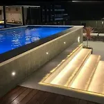 Lindo Flat Na Rua Da Praia
