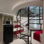 Flat 502 Com Piscina Privativa - 02 Quartos