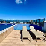 Melhores Flats - Sensacional, Pertinho Do Mar