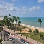 Flat Cabo Branco