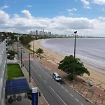 FLAT em Cabo Branco