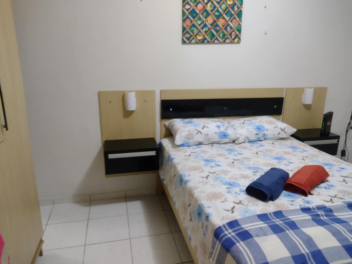 Casa Com Piscina Confortavel E Perto De