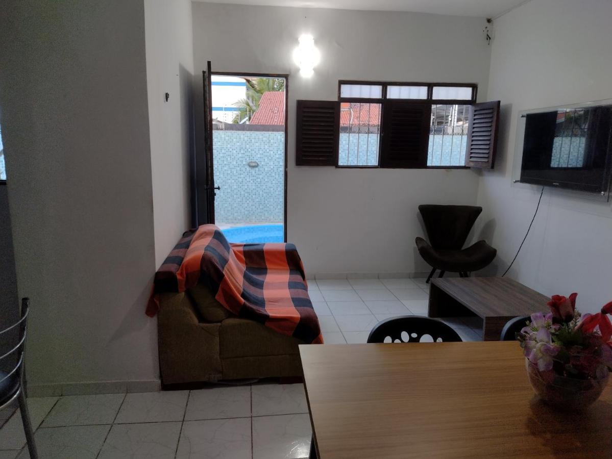 Casa Com Piscina Confortavel E Perto De