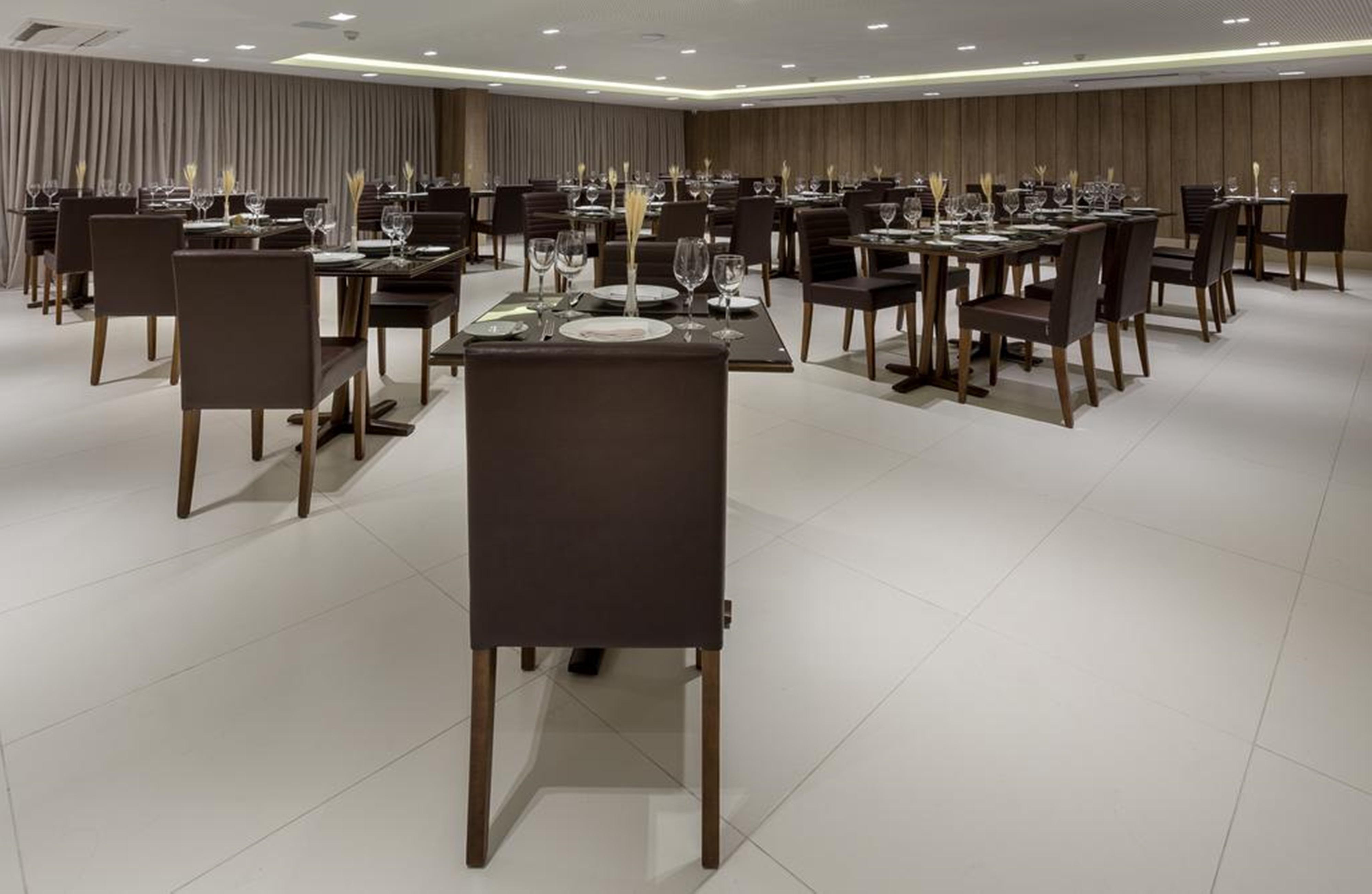 Manaira Hotel