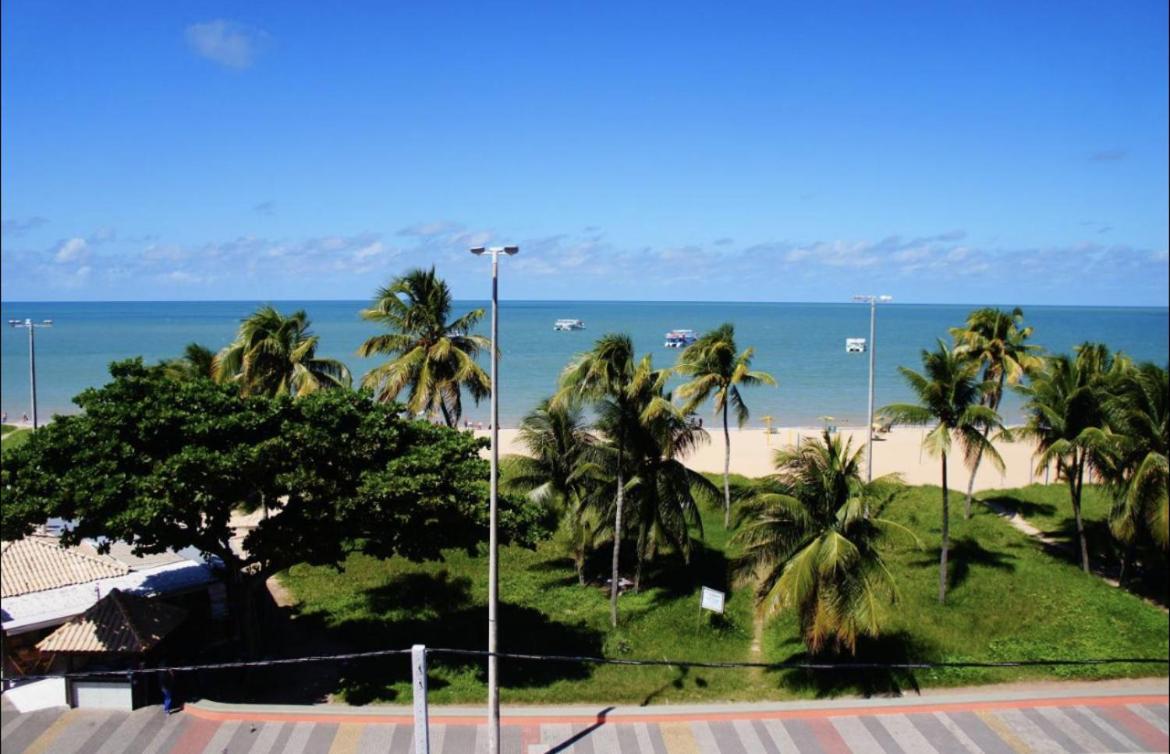 Hotel Flat Beira Mar Tambau 4*
