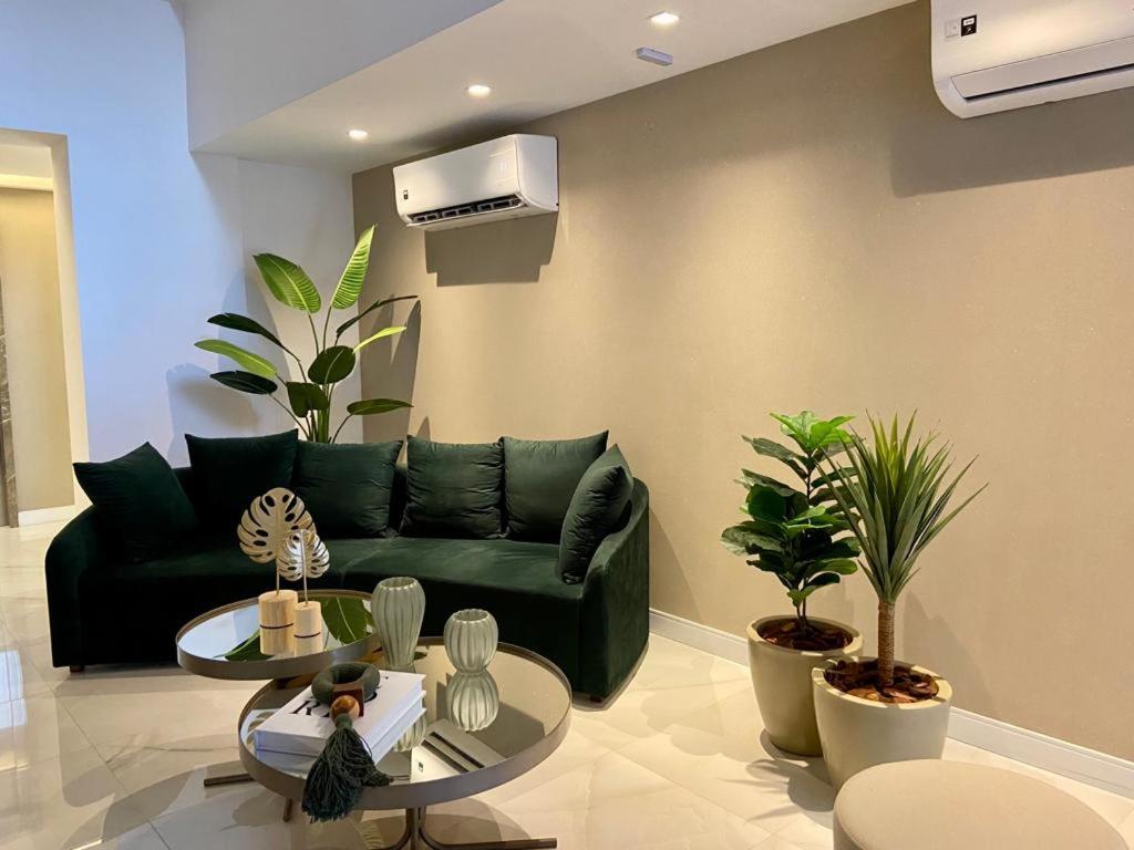 Compact Tambau By Myflats Hospedagens *