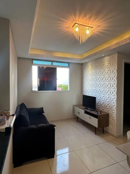 Em Apartment *