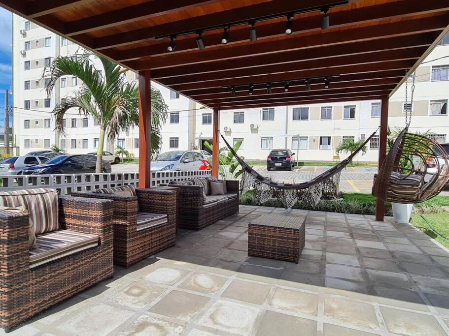 Apartment Em *