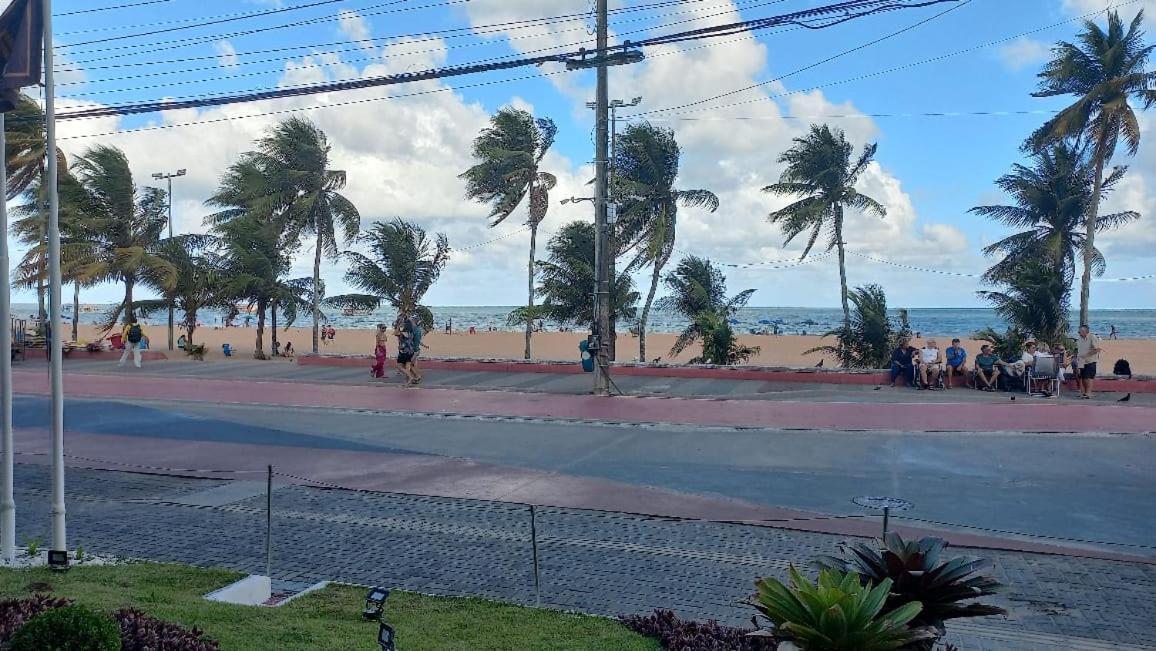 Flat Mobiliado, Beira Mar Na Localizacao Da Do Cabo Branco - Pb Apartment