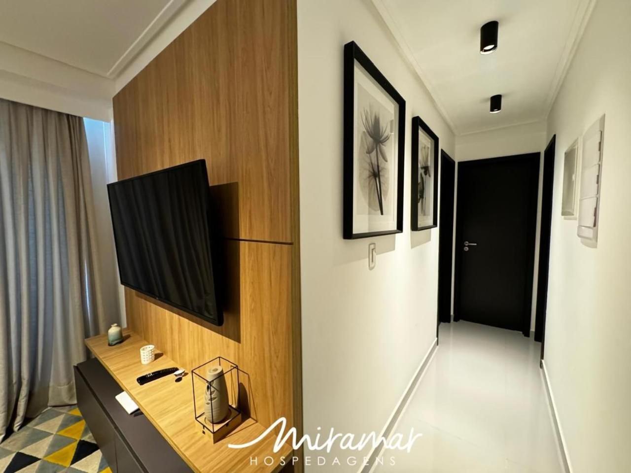 Apartment One Way *