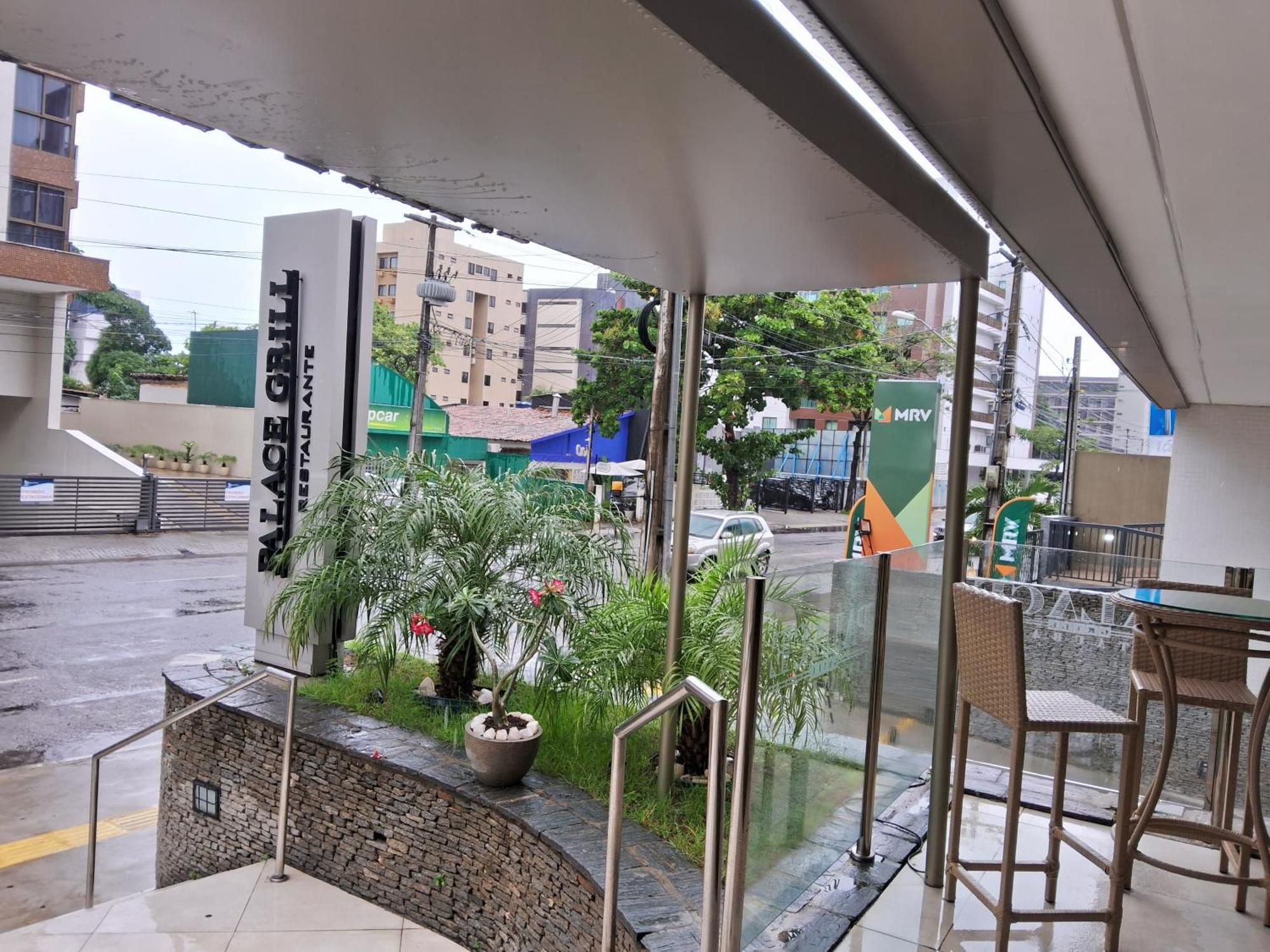 Aparthotel Tambau Flat Particular 605 *