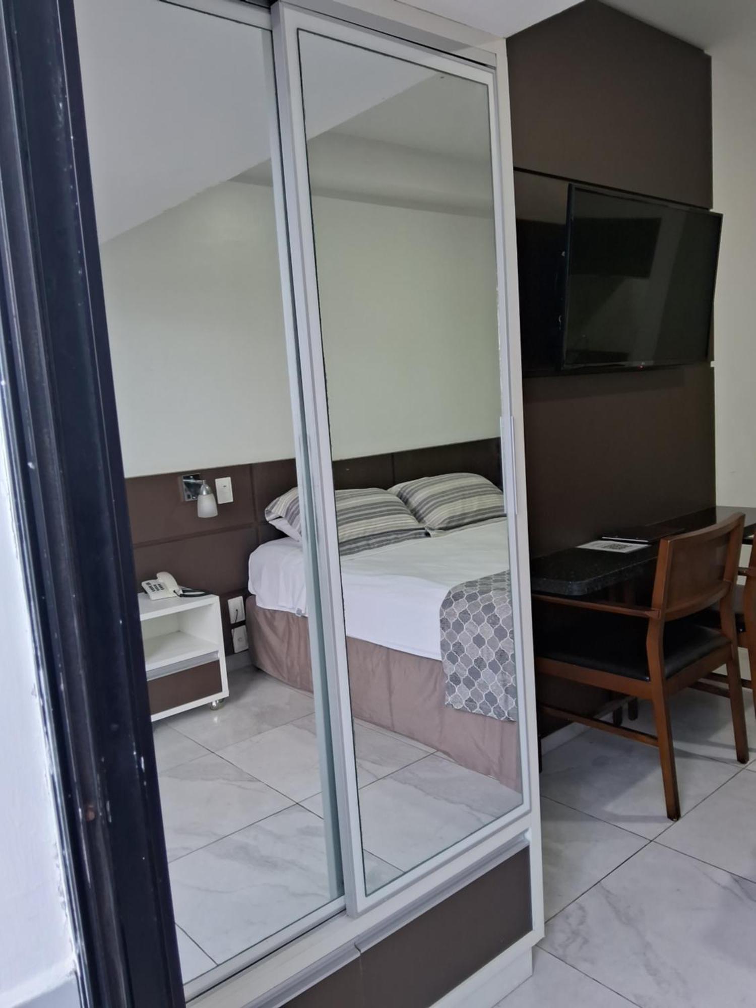 Tambau Flat Particular 605 *