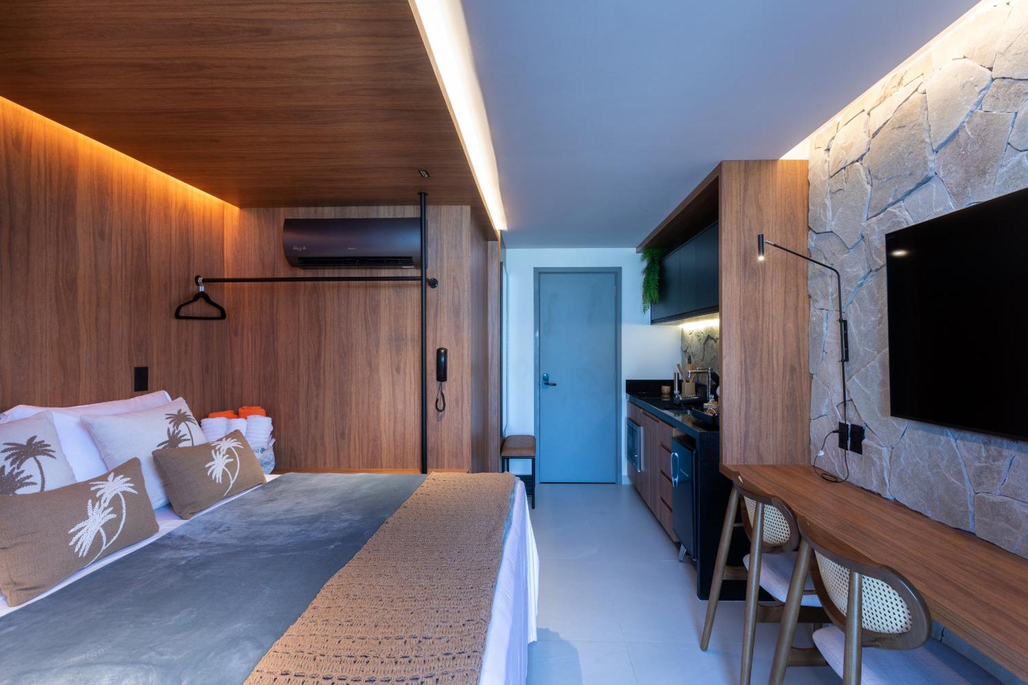 Apartamento Loft Com Hidromassagem Frente Mar E Pe Na Areia