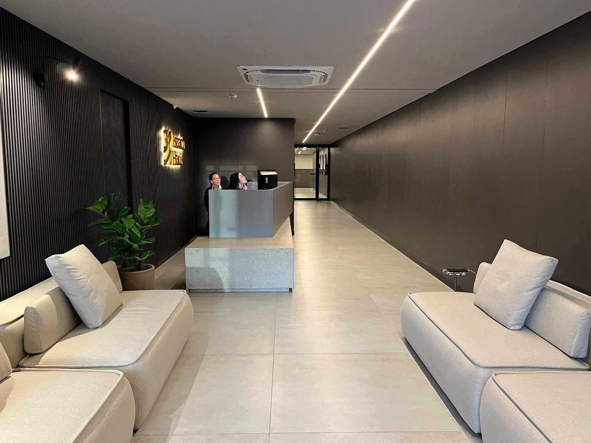 Apartment Flat Com Varanda E Vista O Mar. Bh 213