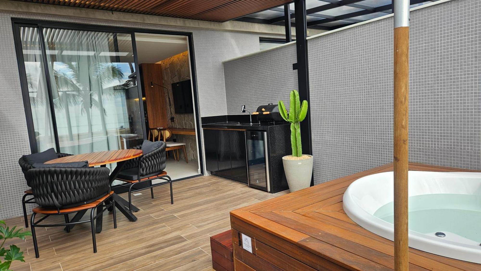 Apartamento Loft Com Hidromassagem Frente Mar E Pe Na Areia João Pessoa