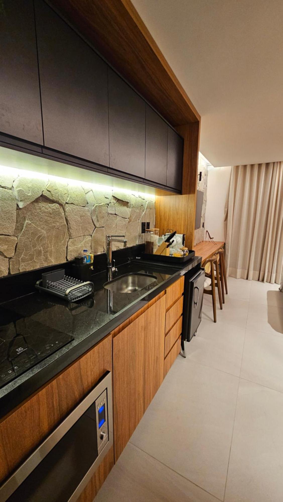 Loft Com Hidromassagem Frente Mar E Pe Na Areia Apartamento *