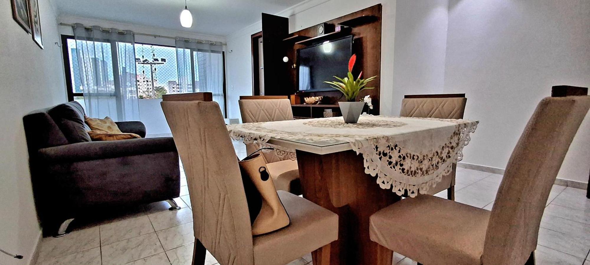 Apartment Amplo