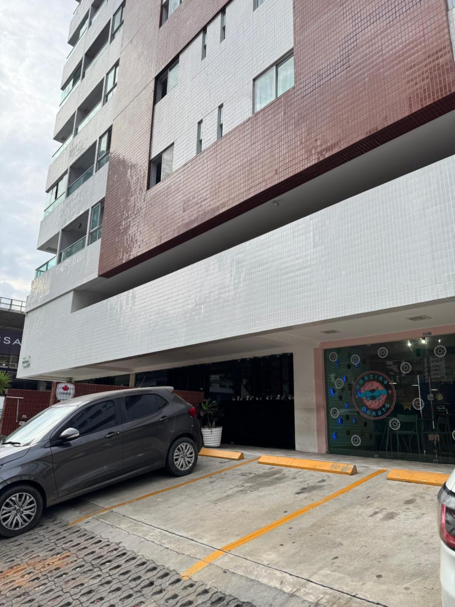 Apto 2q, Prox A Praia, Shoppings, Mercados, Restaurantes E Padarias