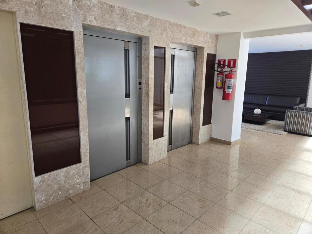 Apartamento Ap 3 Quartos Com Ar Manaira