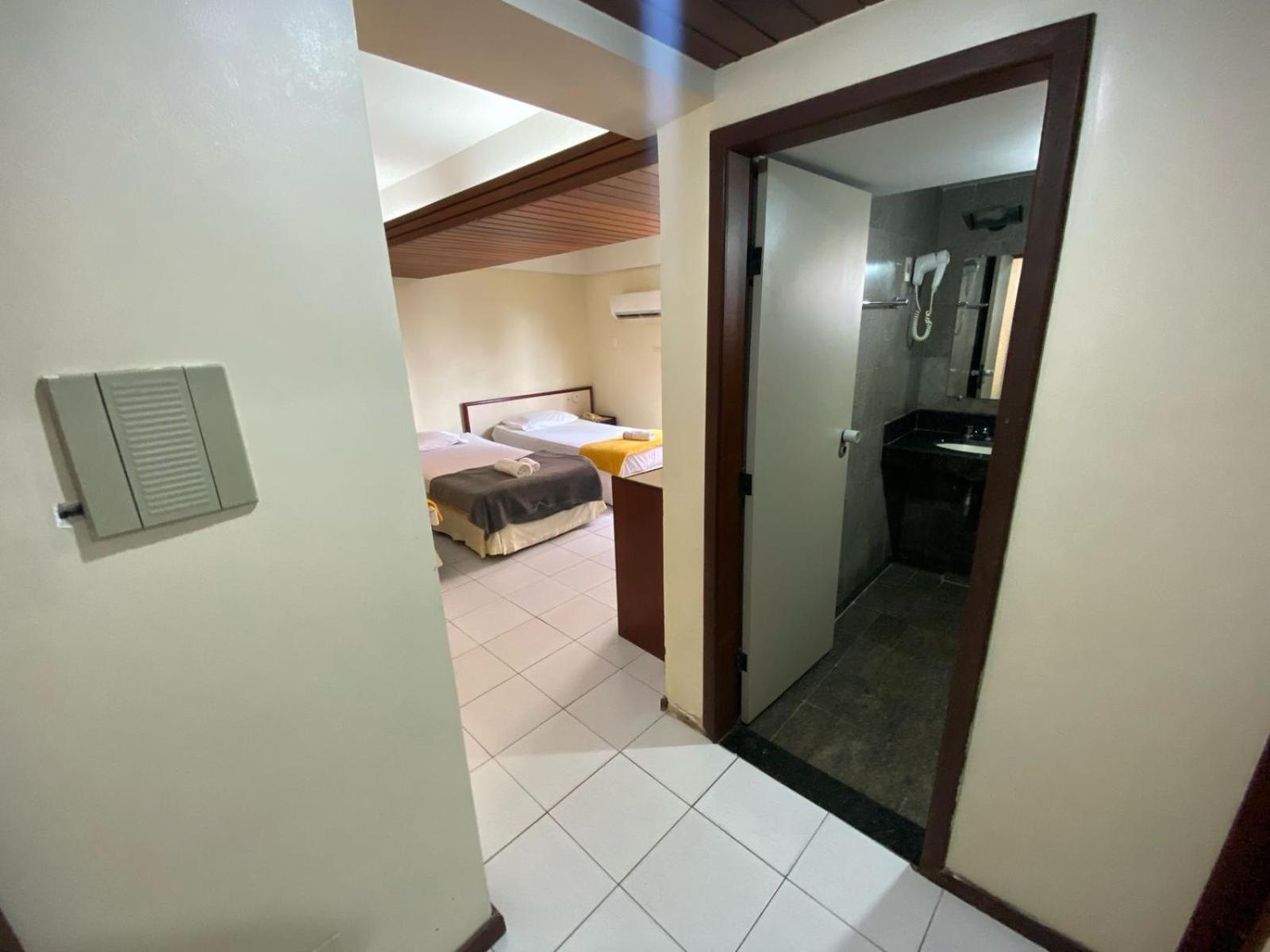 Tambau Mar Hotel Hotel
