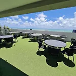 Miramar Studio Praia Suits