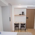 Bauten Cabo Branco 415 - Flat moderno e equipado próximo ao mar por Carpediem