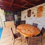 Sensacional Casa com Piscina e Churrasqueira no Bessa