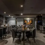 Ls Hotel
