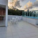 Otimo Apartamento De 2 Quartos A 300M Da Praia