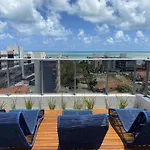 Apartamento Novo 2 Quartos, 100 Metros Da Praia.