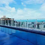 Cabo Branco - 2 Dorm, 5 Pessoas, Piscina, Garagem!
