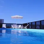 Flat Mar C Branco - A Beira-Mar