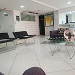 Manaira Palace Flat