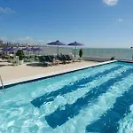 Blue Sunset Suites