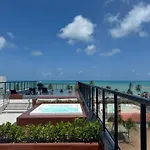 Flat Piscina Borda Infinita A 50M Do Mar - 214