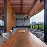 Breeze Residence #104 - Duplo Garden Por Carpediem