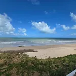 Espacoso Apto Pe Na Areia
