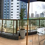 Charmoso Flat Com Varandao Em Tambau