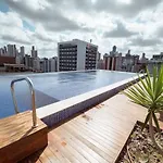 Apto C Otima Localizacao A 120M Da Praia De Tambau