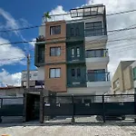 Bessa Apto Novinho 300M Praia 2 Quartos 4 Pessoas