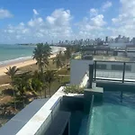 Breeze Beira-Mar Suite 310