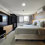 Studio Confortavel Cama King 50M Da Praia