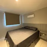 A 50 Metros Da Praia, Apt Moderno Minimalista 2 Qts