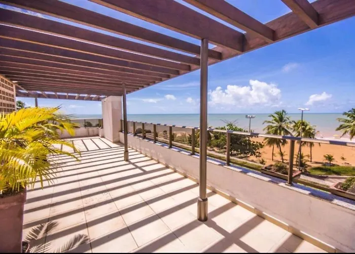 Maravilhoso apartamento na beira mar de Cabo Branco
