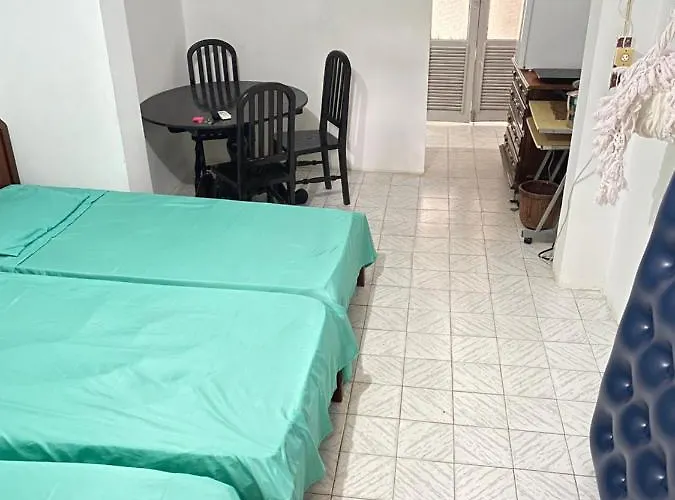 Casa Com Quarto
