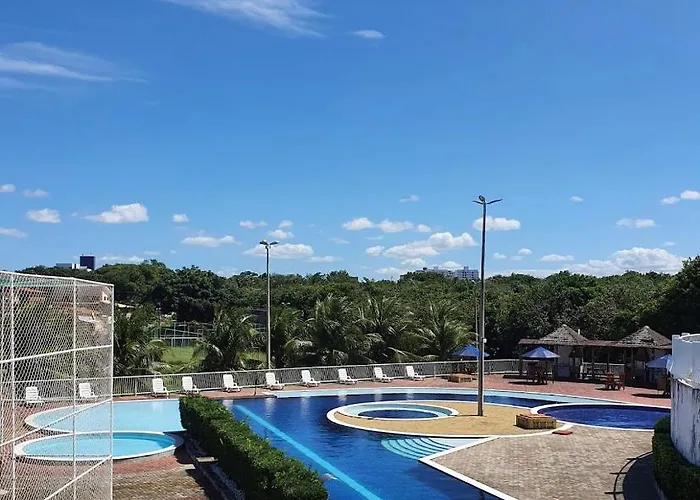 Apartamento Amplo Com Piscina E Academia