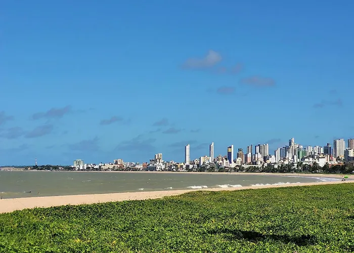Flat Em Joao Pessoa No Bessa 50M Da Praia