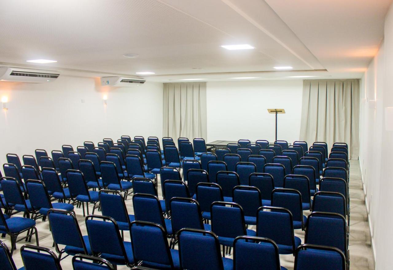 Hotel El Aram & Convention 3*