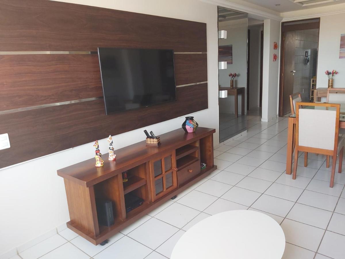Edificio Mont Clair Apartment